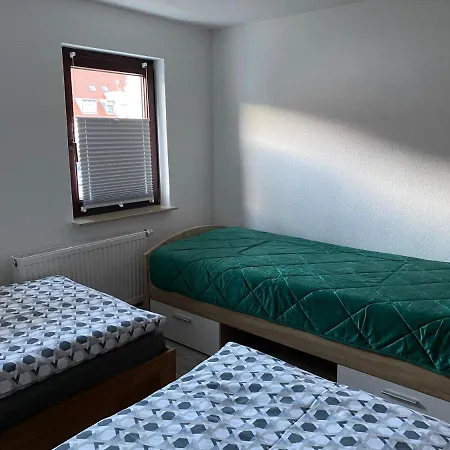 Andrea Apartamento Untermunkheim